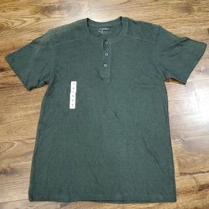 Mens FootAction athletic fit green Henley shirt size S